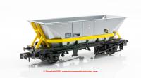 NR-302 Peco MGR Hopper Wagon in Trainload Coal livery